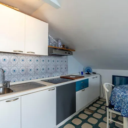 Attic By Interhome *